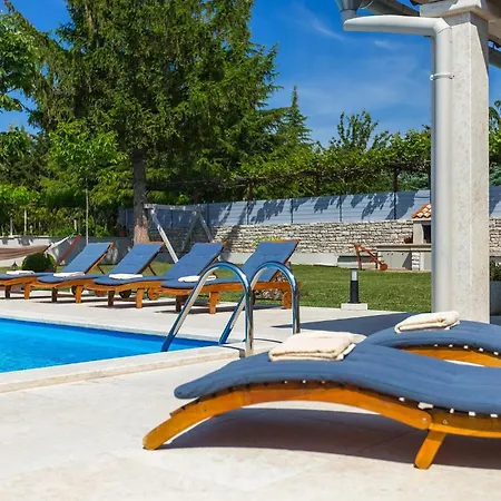 Holiday home Pepi